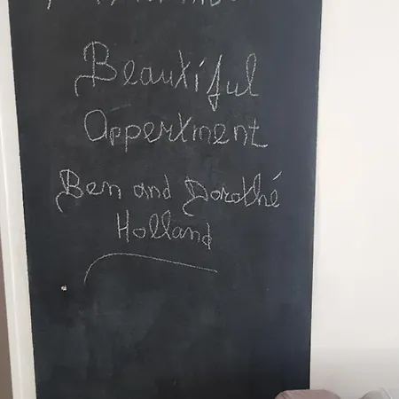 Laghirla مودينا