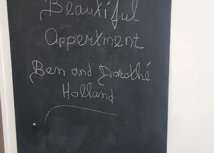 Laghirla مودينا