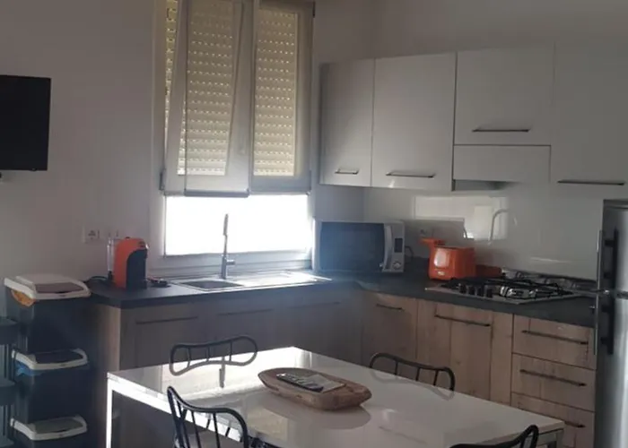 Laghirla * Μόντενα